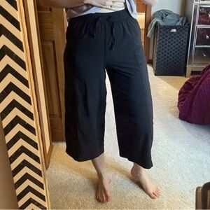 LINEN BLEND WIDE LEG BLACK CAPRIS BRAND TAGS REMOVED SZ:S WIDE ELASTIC WAIST EUC